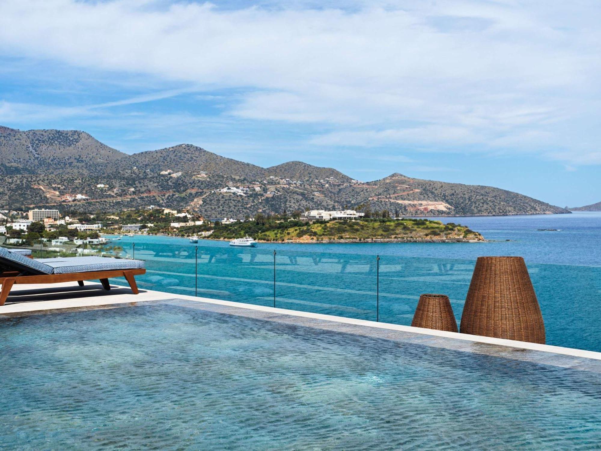 Niko Seaside Mgallery (adults Only) מלון 5*